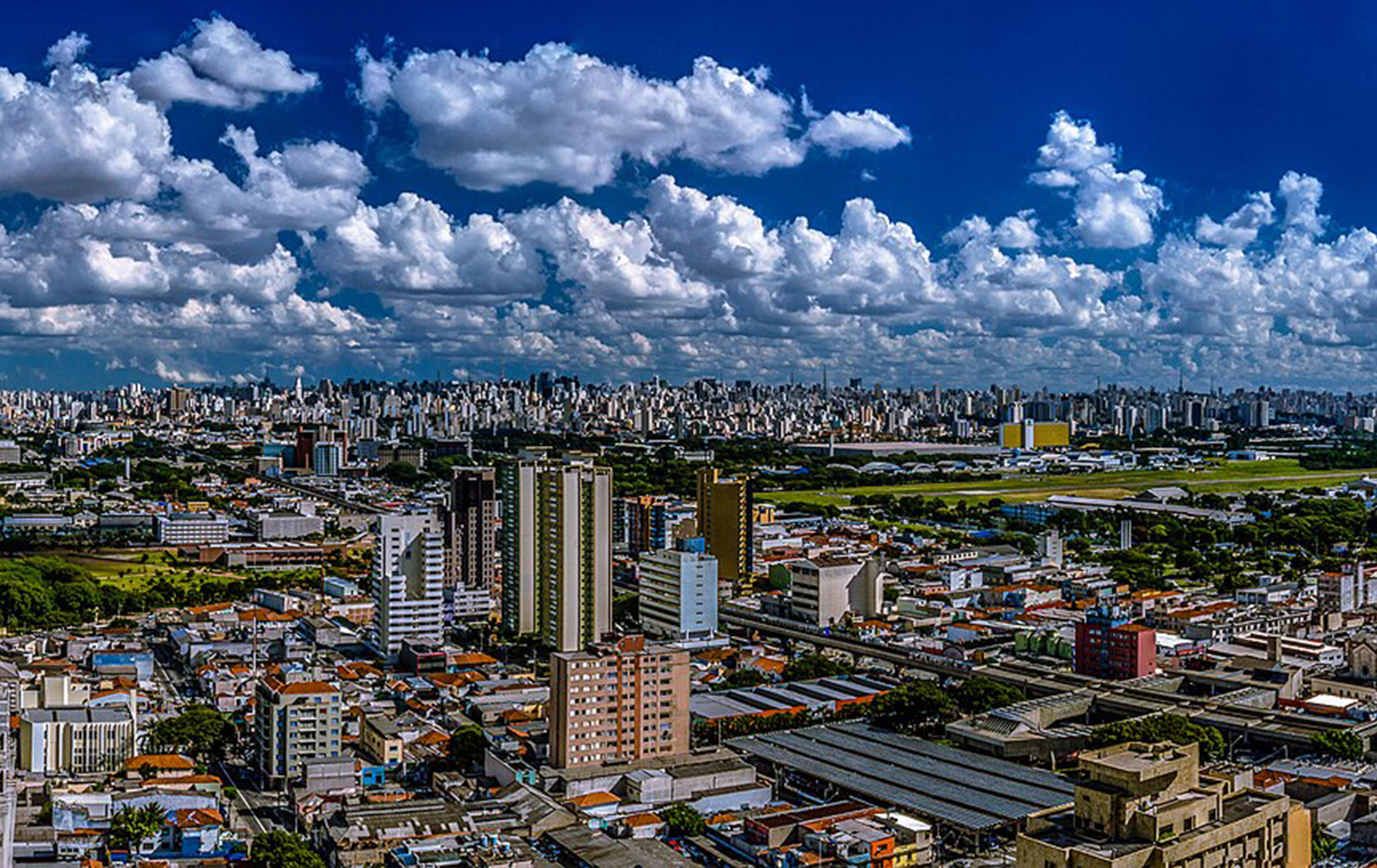 Vista aérea atual de Santana, colorida